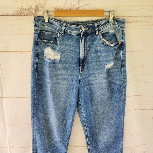 American Eagle Mom Straight Jeans Size 14 - Picture 2 of 12